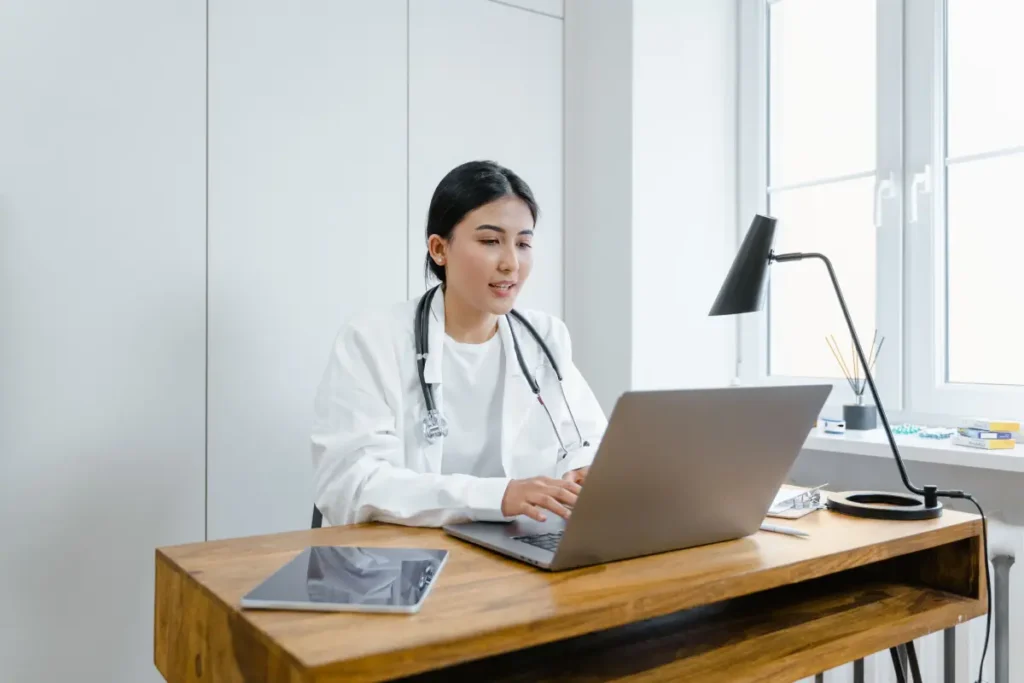 Multidisciplinary allied health collaboration in Sydney clinic